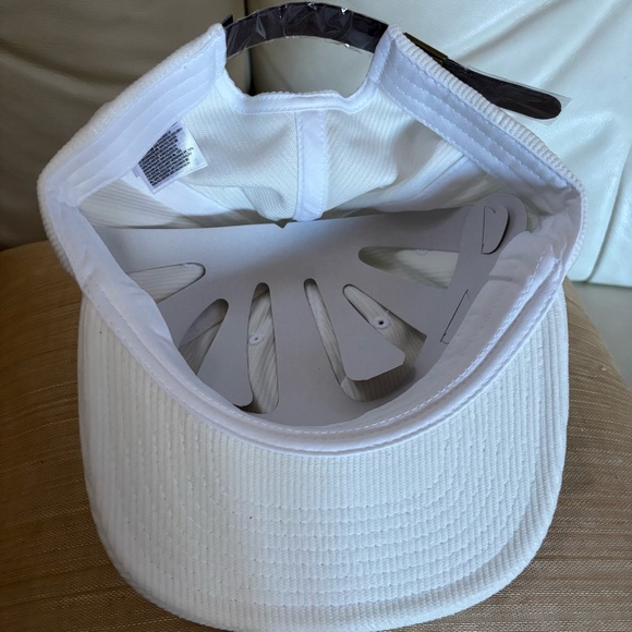 Vans Hat - Picture 3 of 3